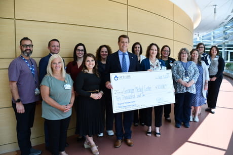 Gift of Life presents Geisinger Transplant with a transportation grant check