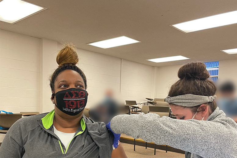 Vicki T. Sapp, PhD, and Alayna Craig-Lucas, MD Class of 2021