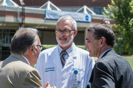 Leaders chat at GSWB ribbon cutting