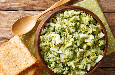 Avocado egg sandwich